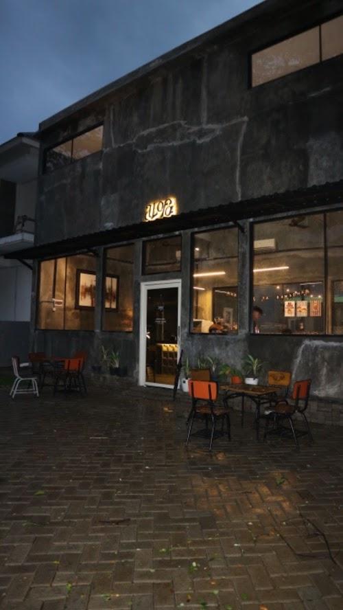 Alofa coffee and Roastery