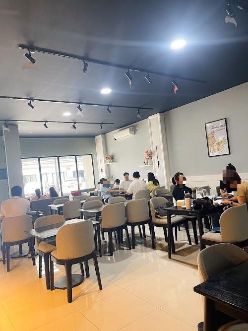 Kwasong Cafe