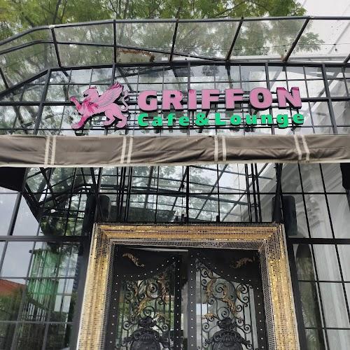 Griffon cafe and lounge