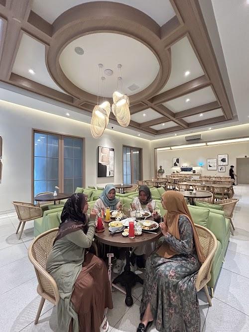 Social Spoon | Fusion Brasserie
