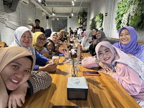 Kafe Balek Kampoeng Surabaya