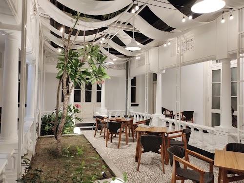 Excelso - SUB House of Airlangga