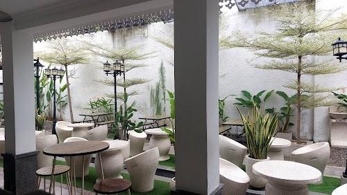 Roemah Kita CAFE & RESTO