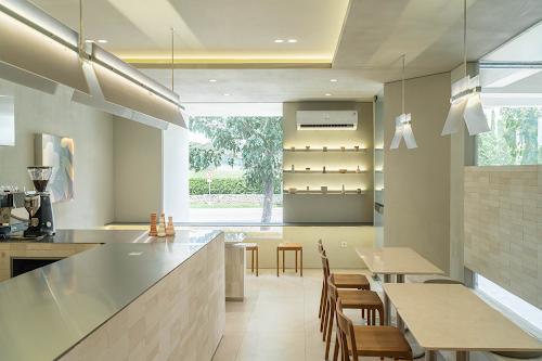 Imbue Cafe