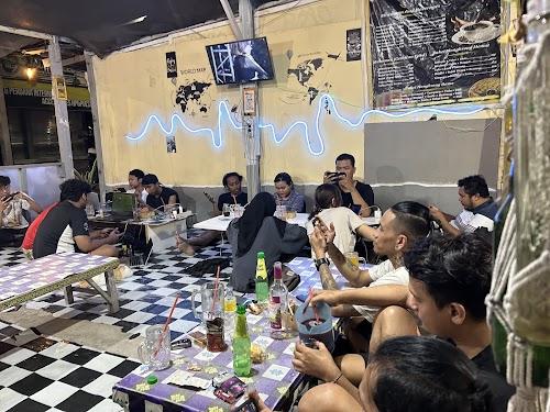 Pay pay coffe & resto (Pusat kebugaran)