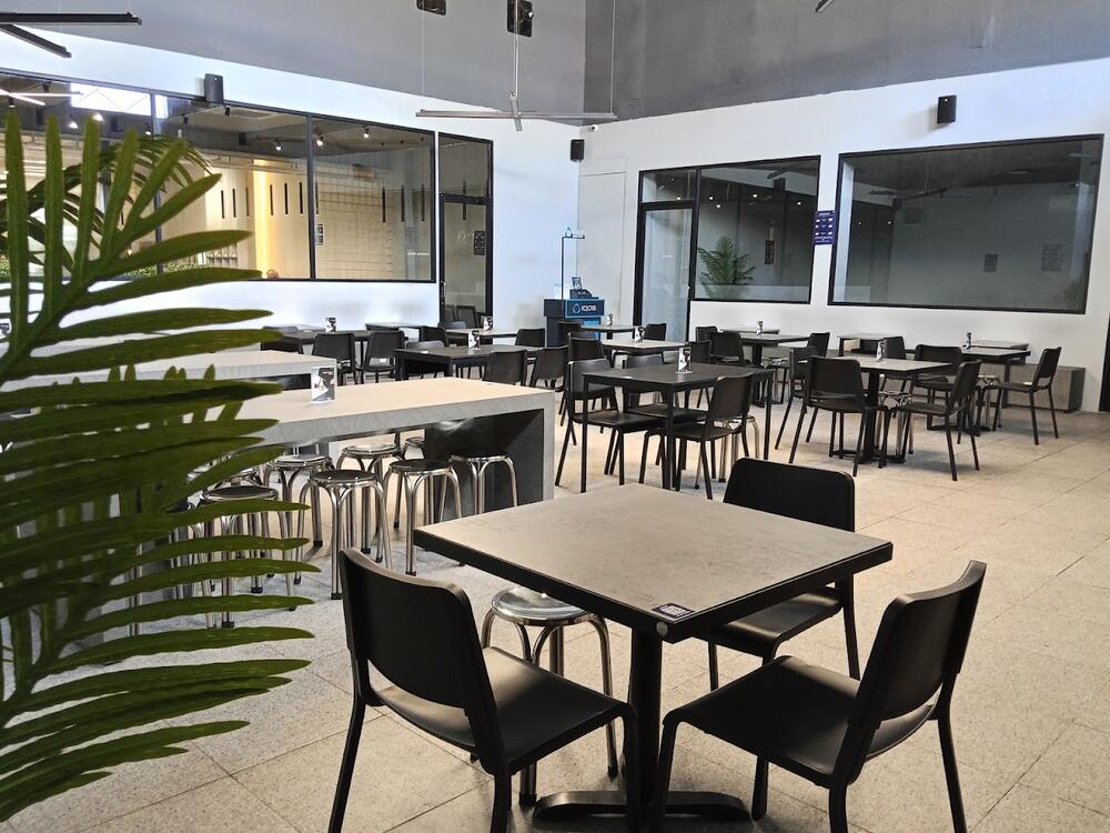 TETRA Coffee & Eatery - Surabaya