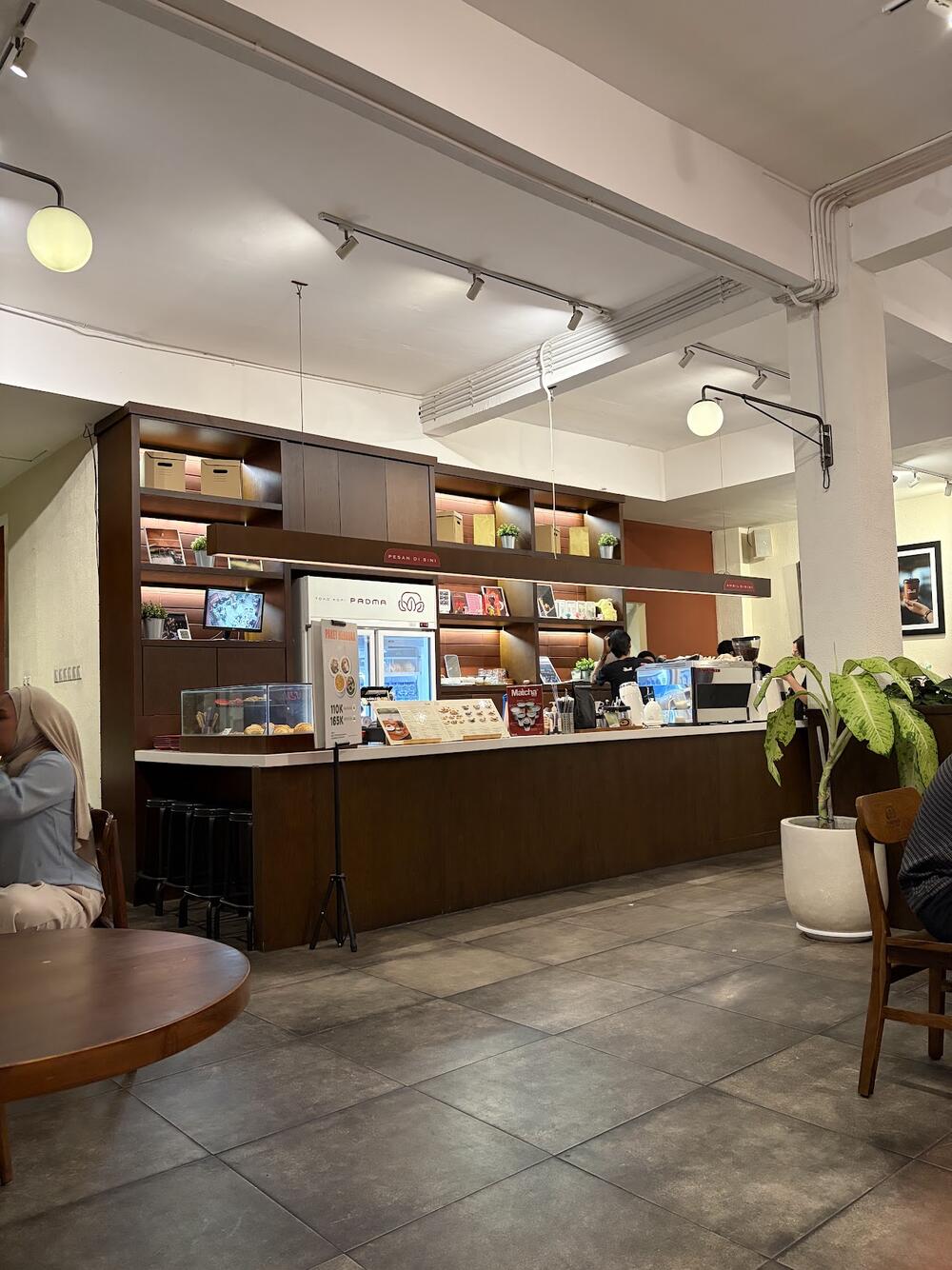 Toko kopi Padma - Jemursari