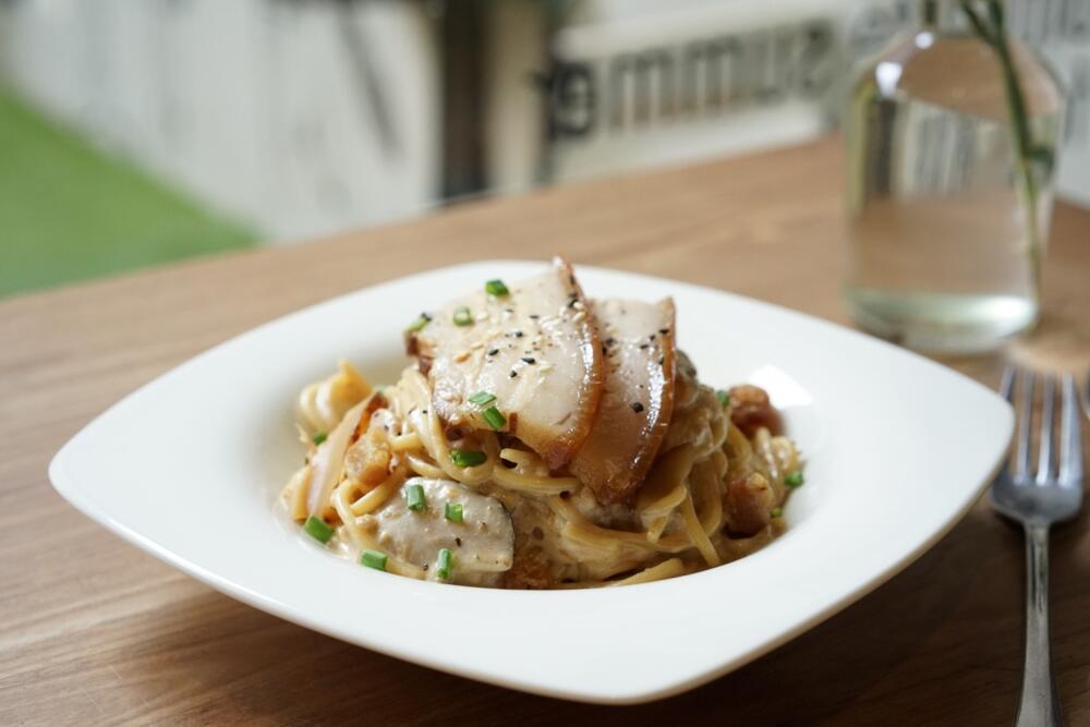 Gatherinc Bistro and Bakery