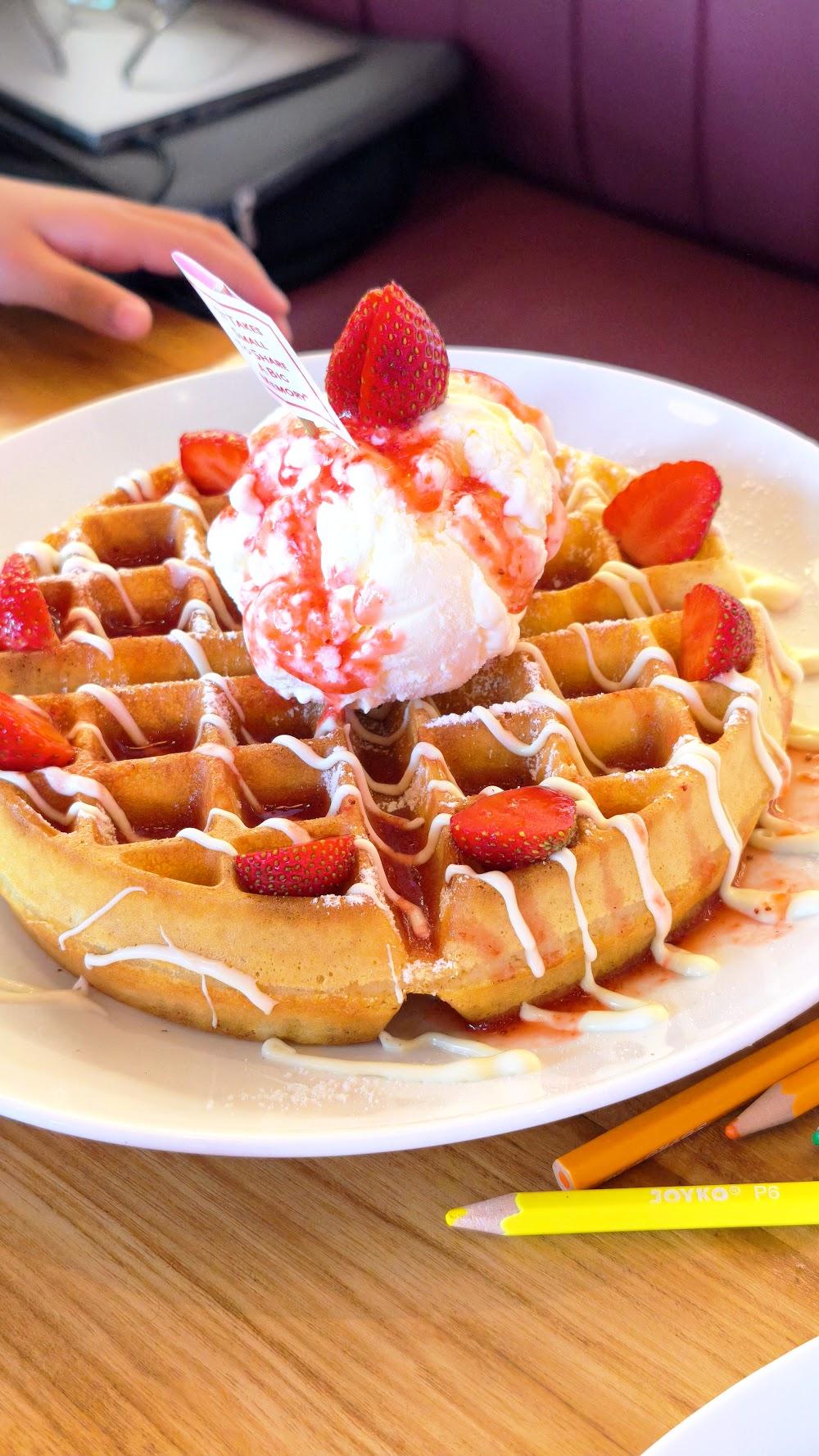 Demandailing Cafe & Eatery - MERR