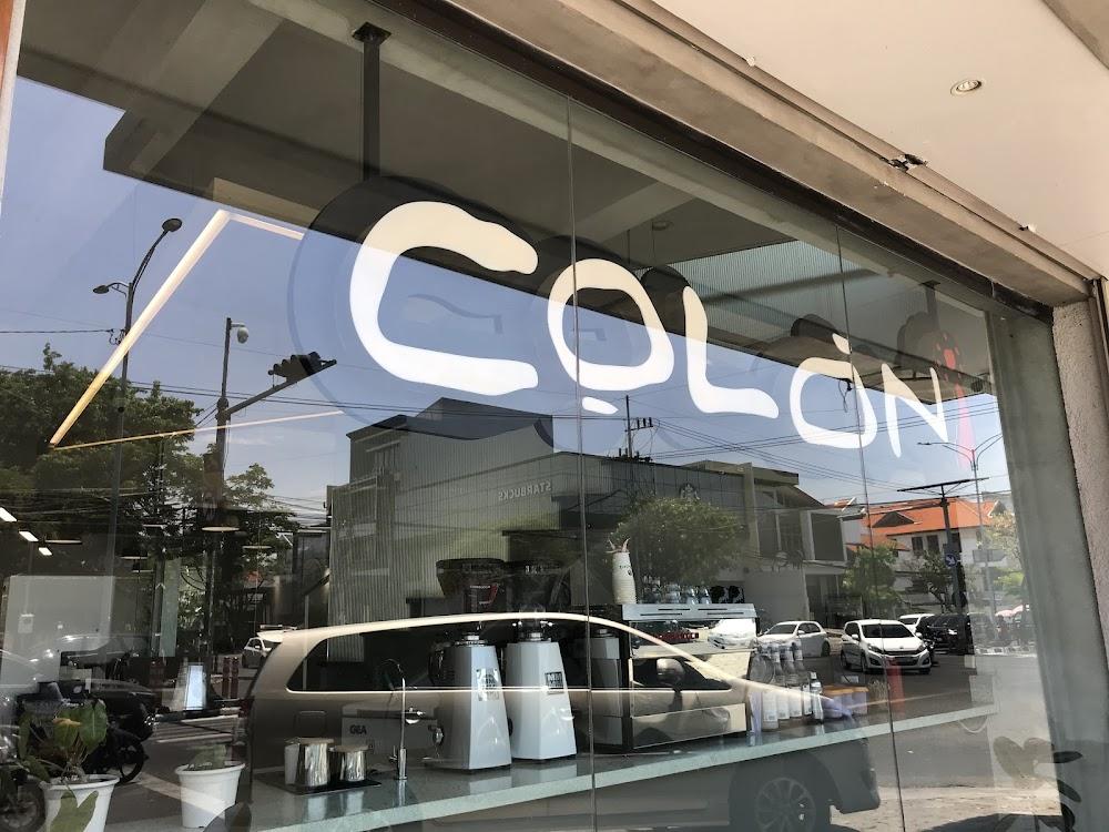 Coloni Coffee Shop