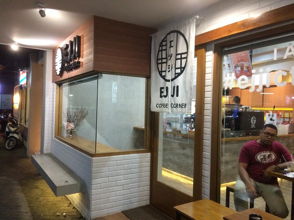 EJJI Coffee District Margorejo