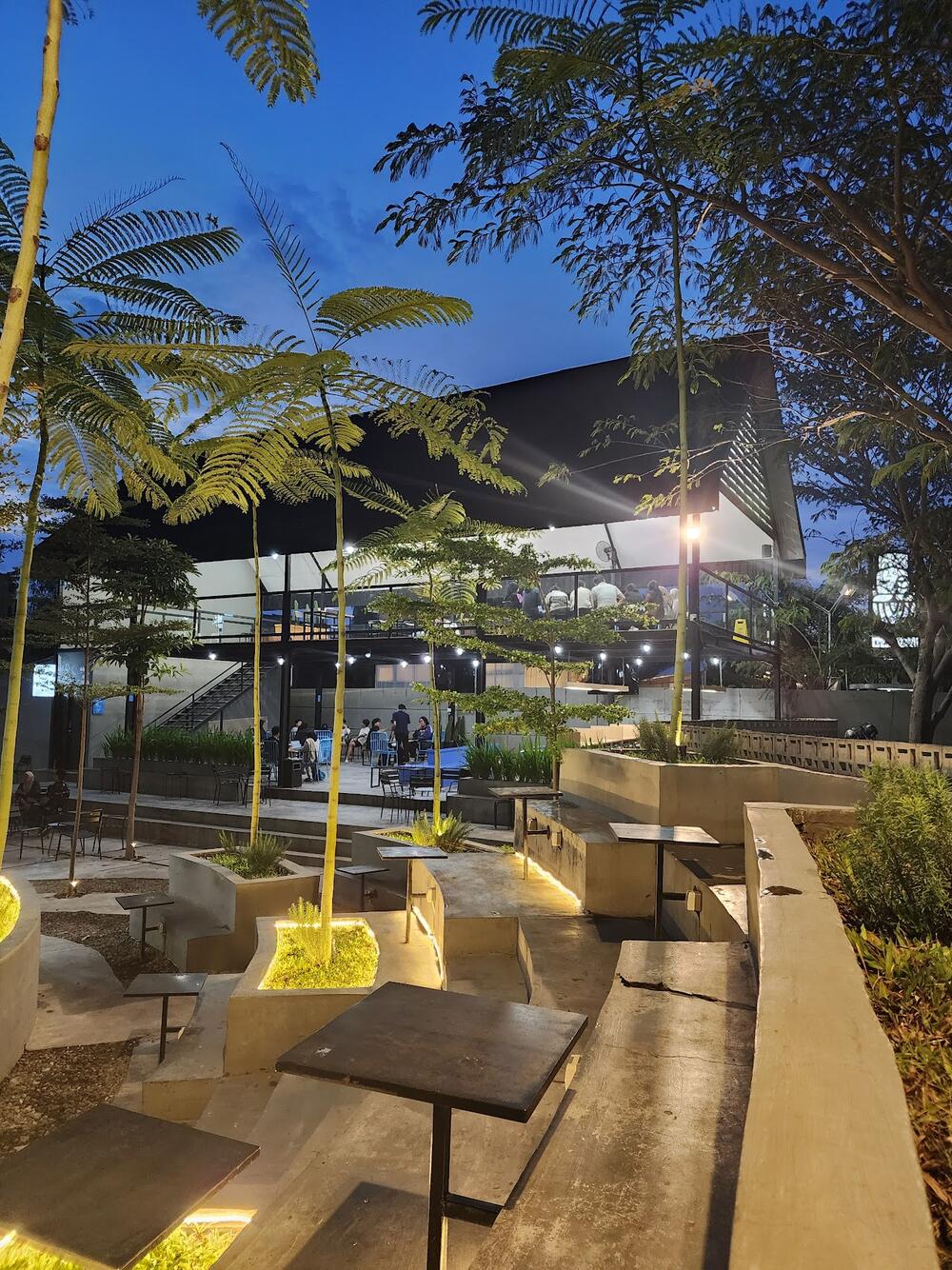 BM Coffee Surabaya -Merr