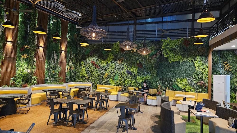 Artap Cafe and Bistro